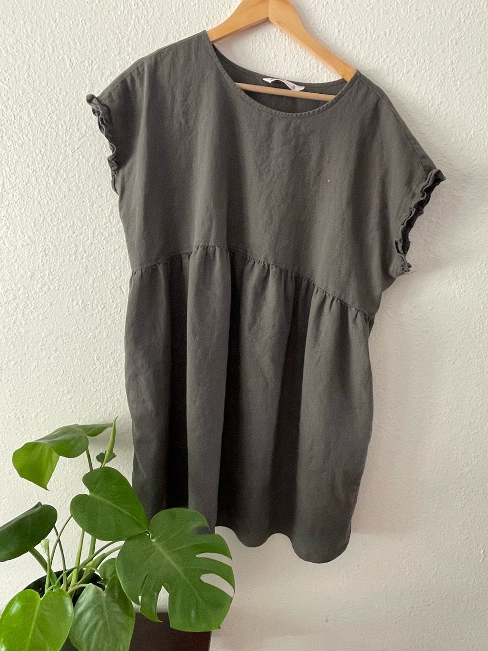 Women’s Charcoal/green Short-Sleeve Babydoll Top - Unbranded